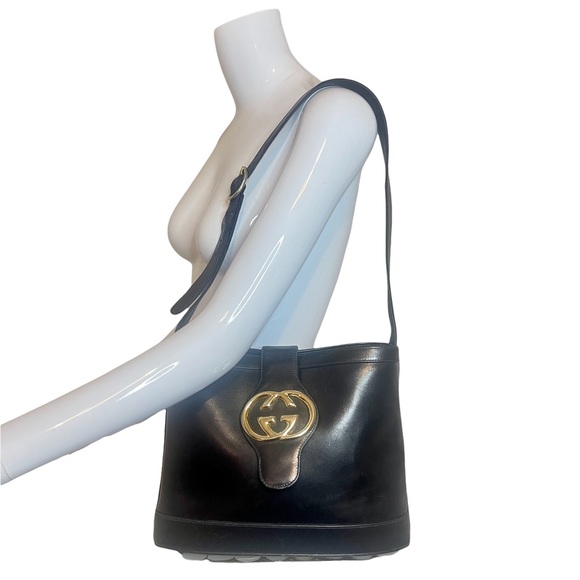 Vintage Gucci Monogrammed Bucket Bag - Picture 8 of 13